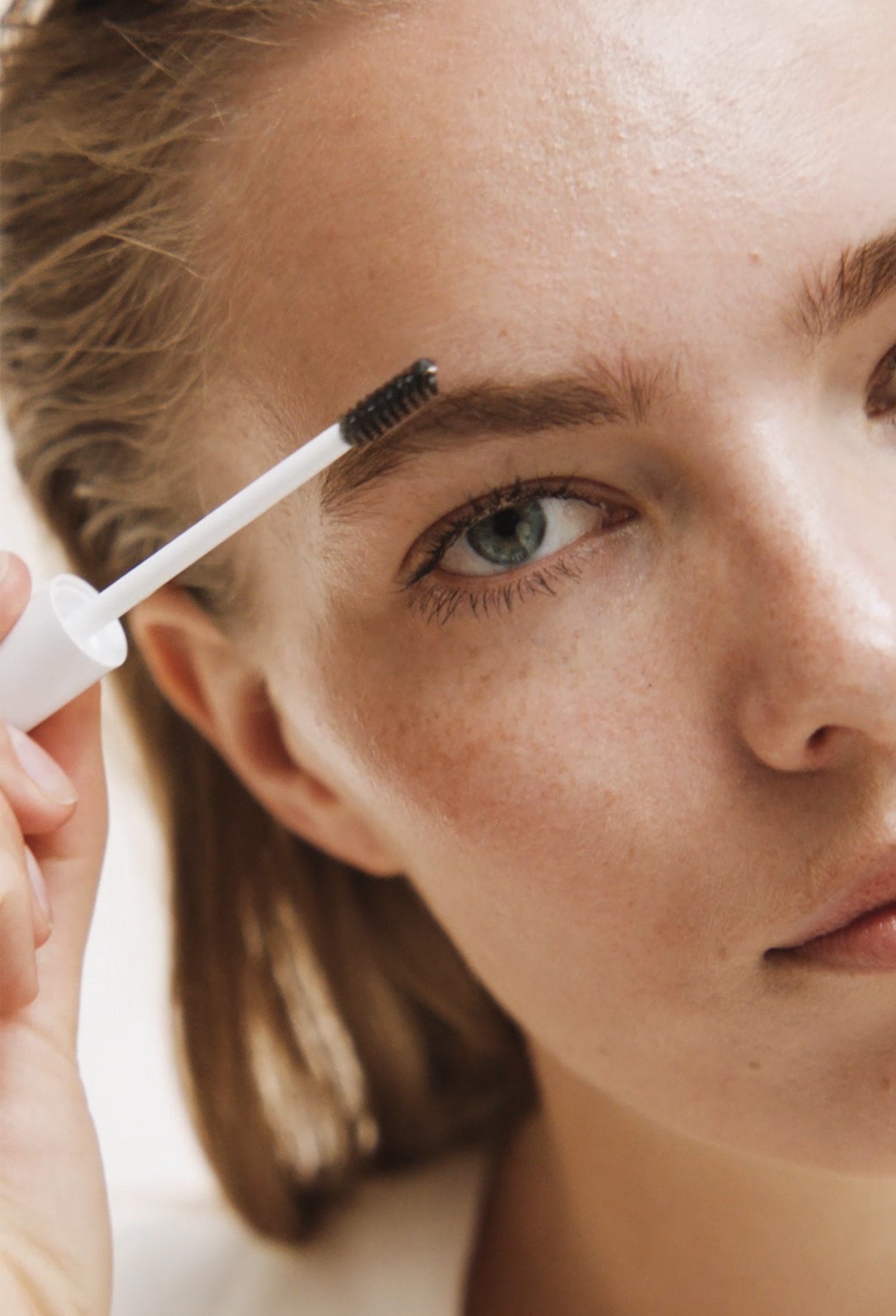 Brow Control -Transparent 01-