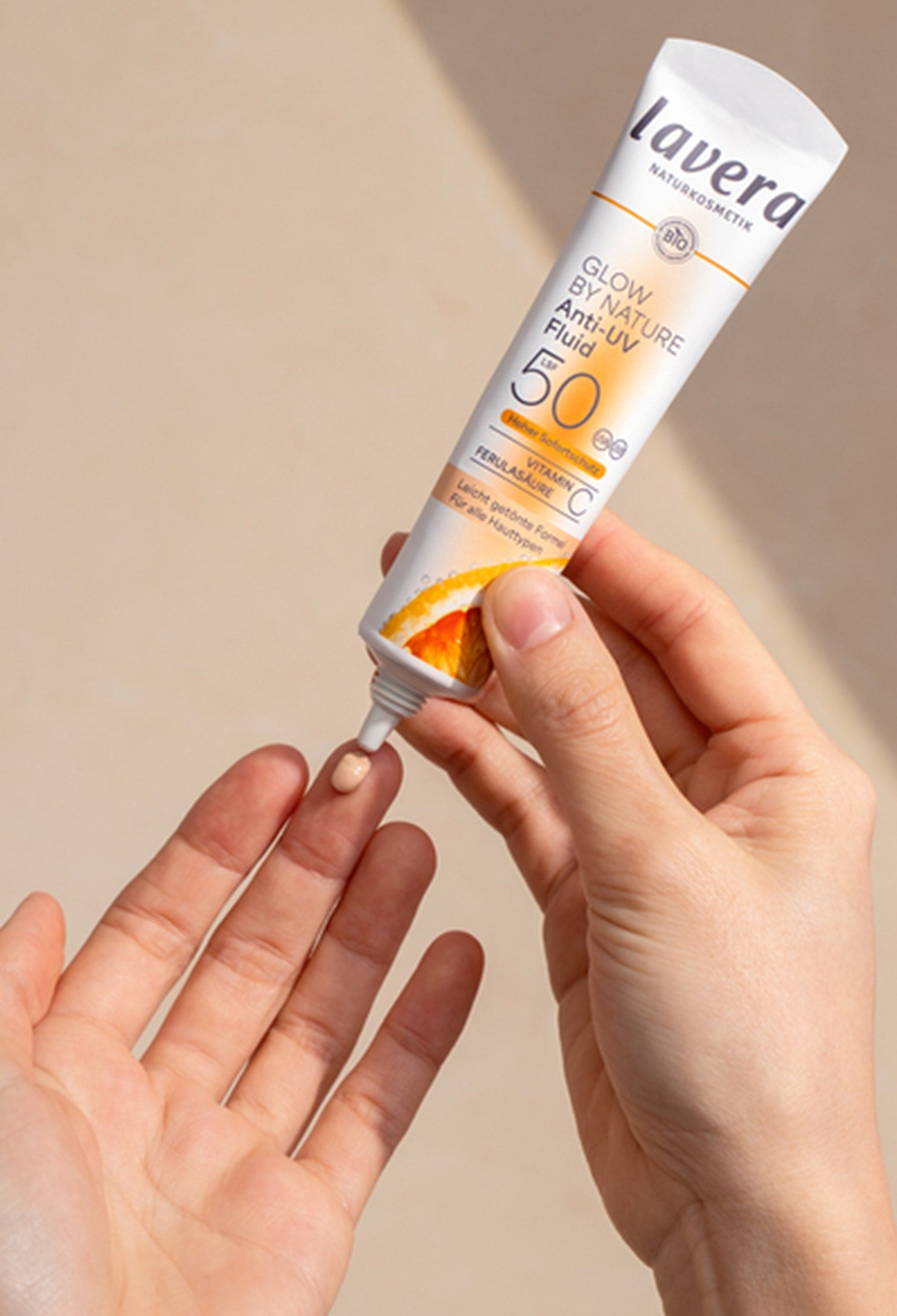 Glow by Nature Anti-UV Fluid LSF 50