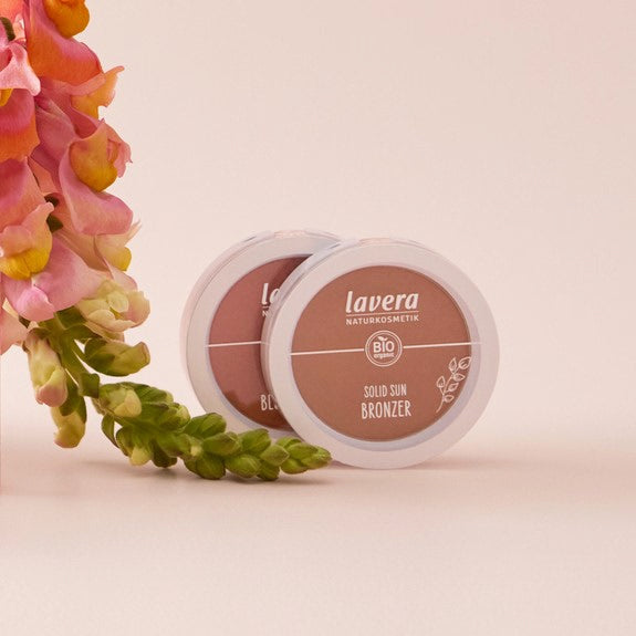 Wie finde ich die richtige Bronzer- und Highlighter-Farbe?