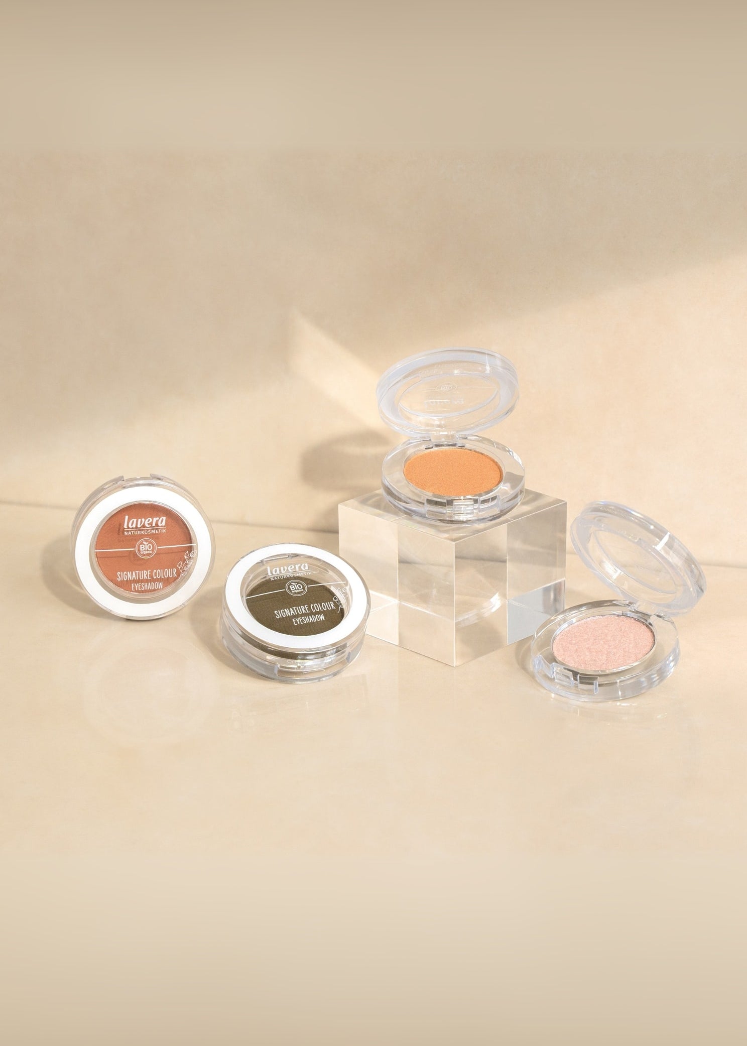 Signature Colour Eyeshadow -Soft Sienna 04-