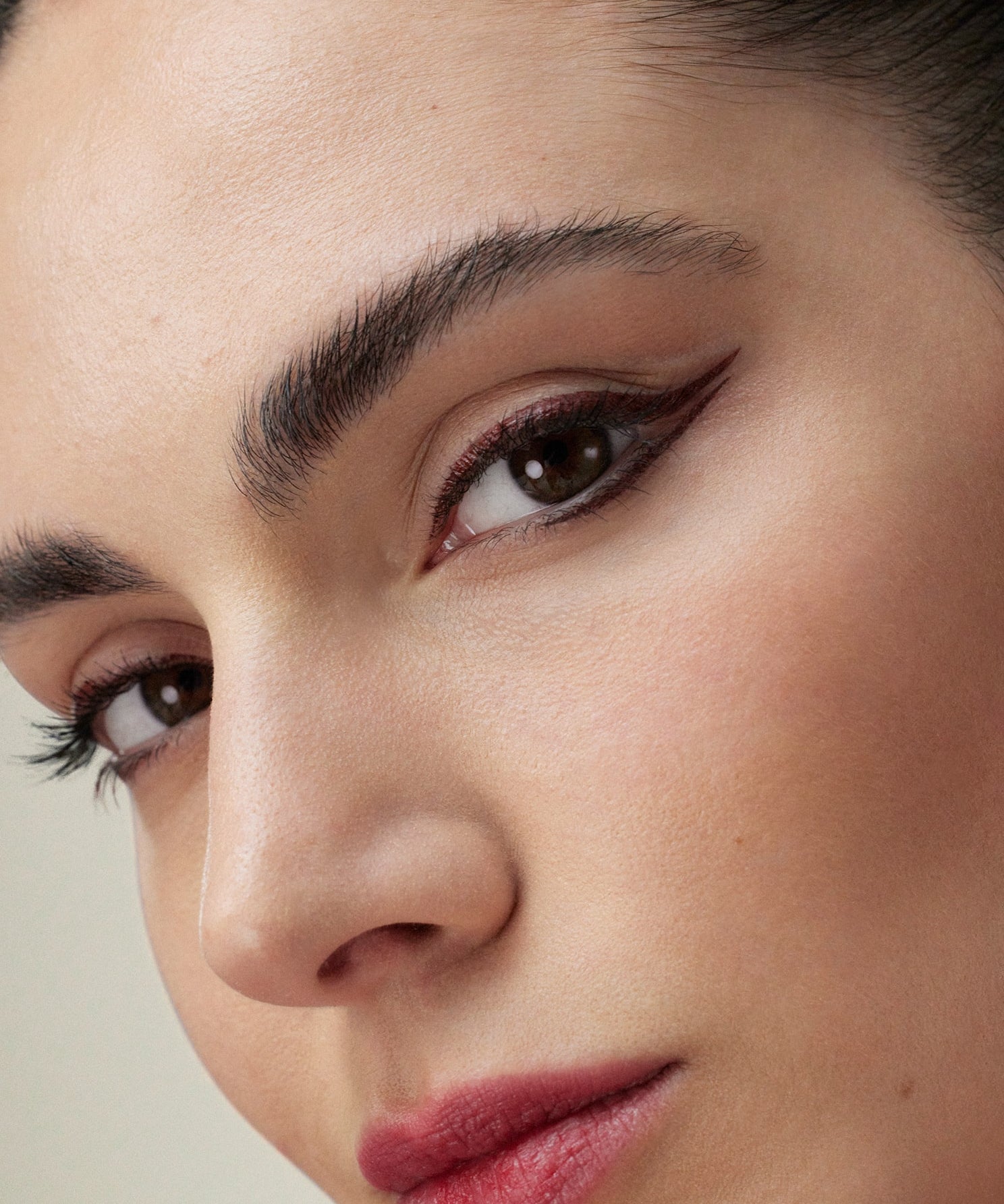 Liquid Elements Eyeliner -Fire Red 01-