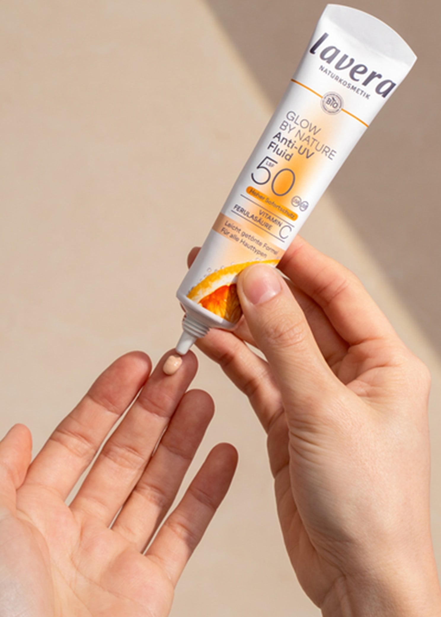 Glow by Nature Anti-UV Fluid LSF 50