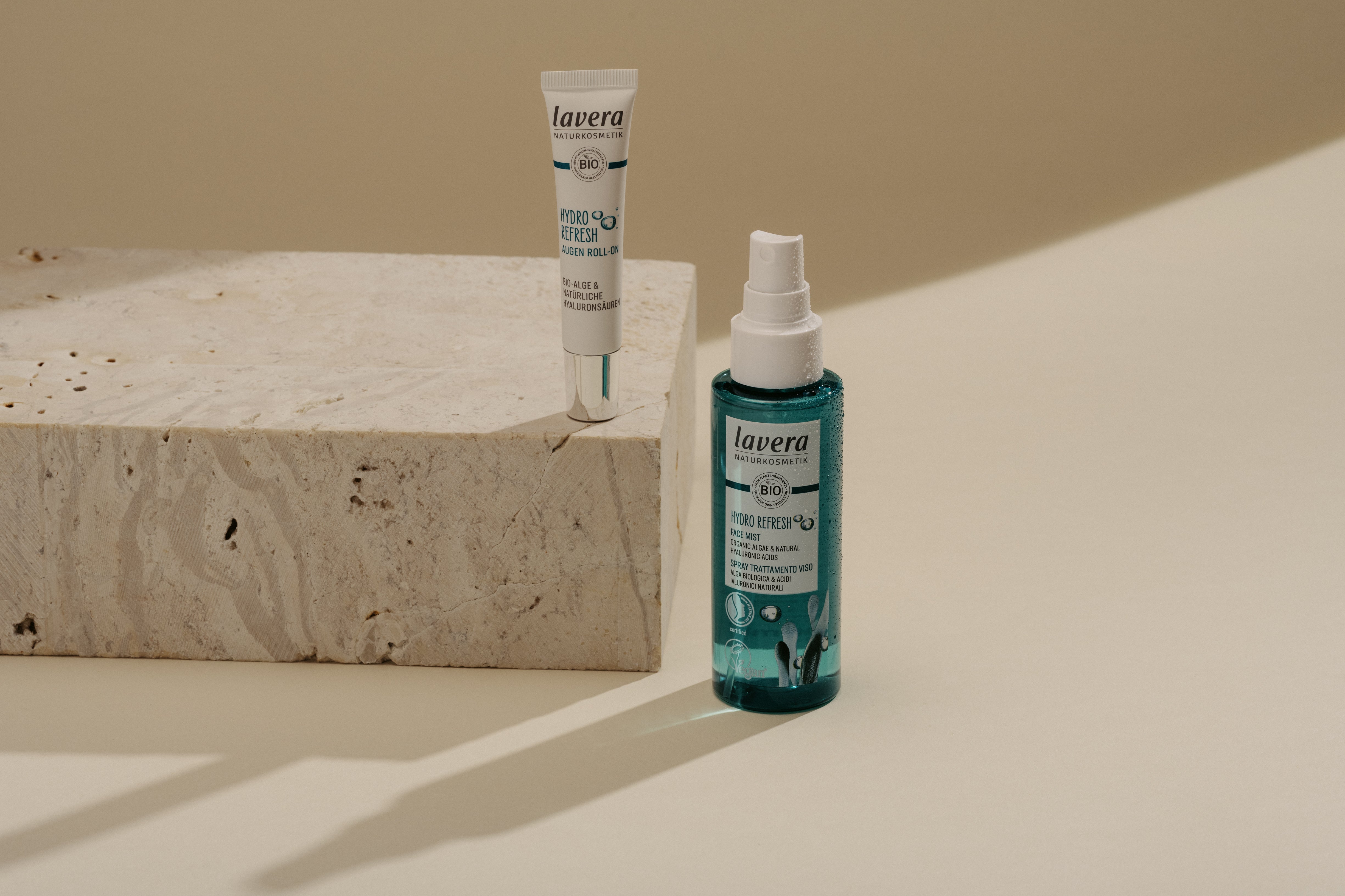 Hydro Refresh spray i roll-on pod oczy