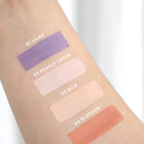 lavera Signature Colour Collection -Pure Pastels 01- podczas aplikacji