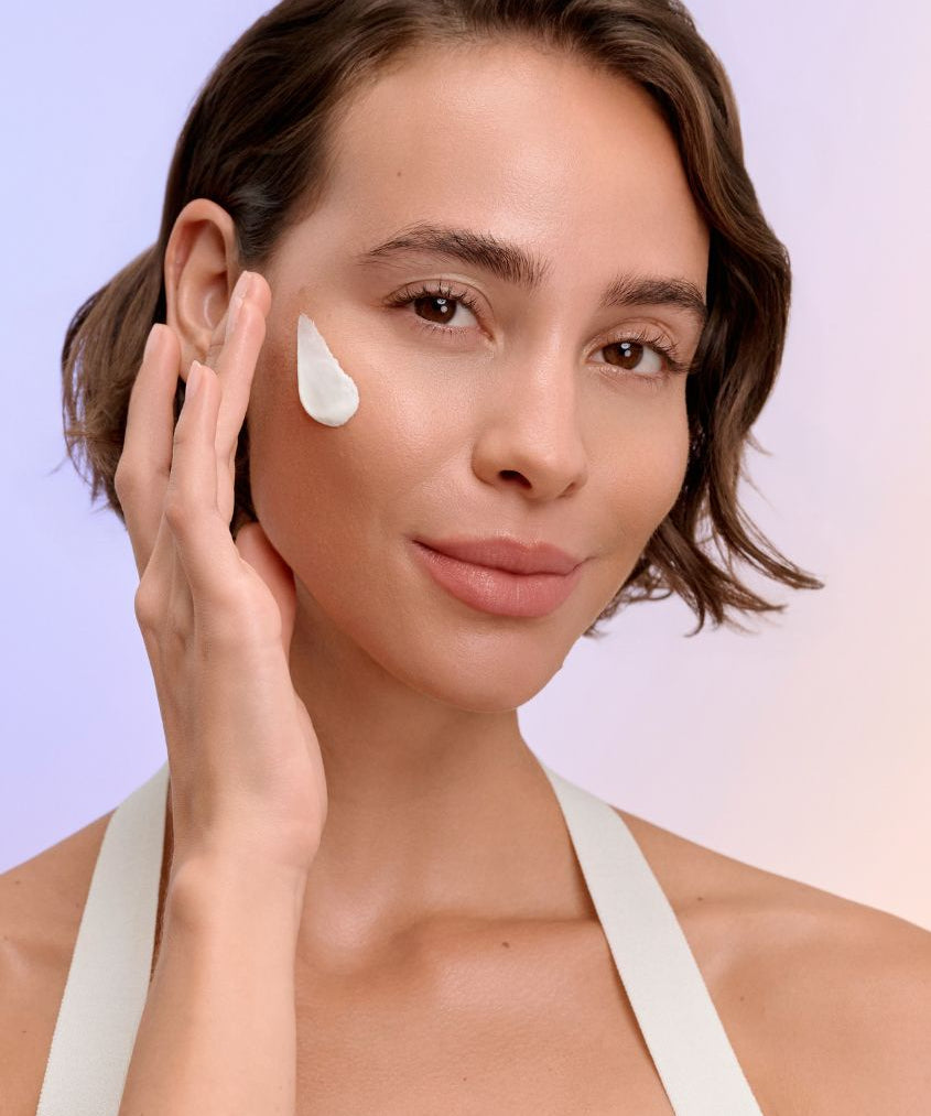 lavera Calm & Comfort Rich Cream podczas aplikacji