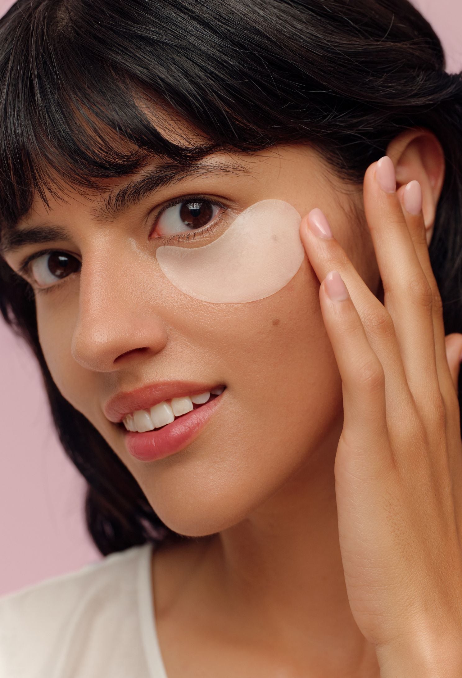 lavera Eye Patches Calm & Refresh in der Anwendung