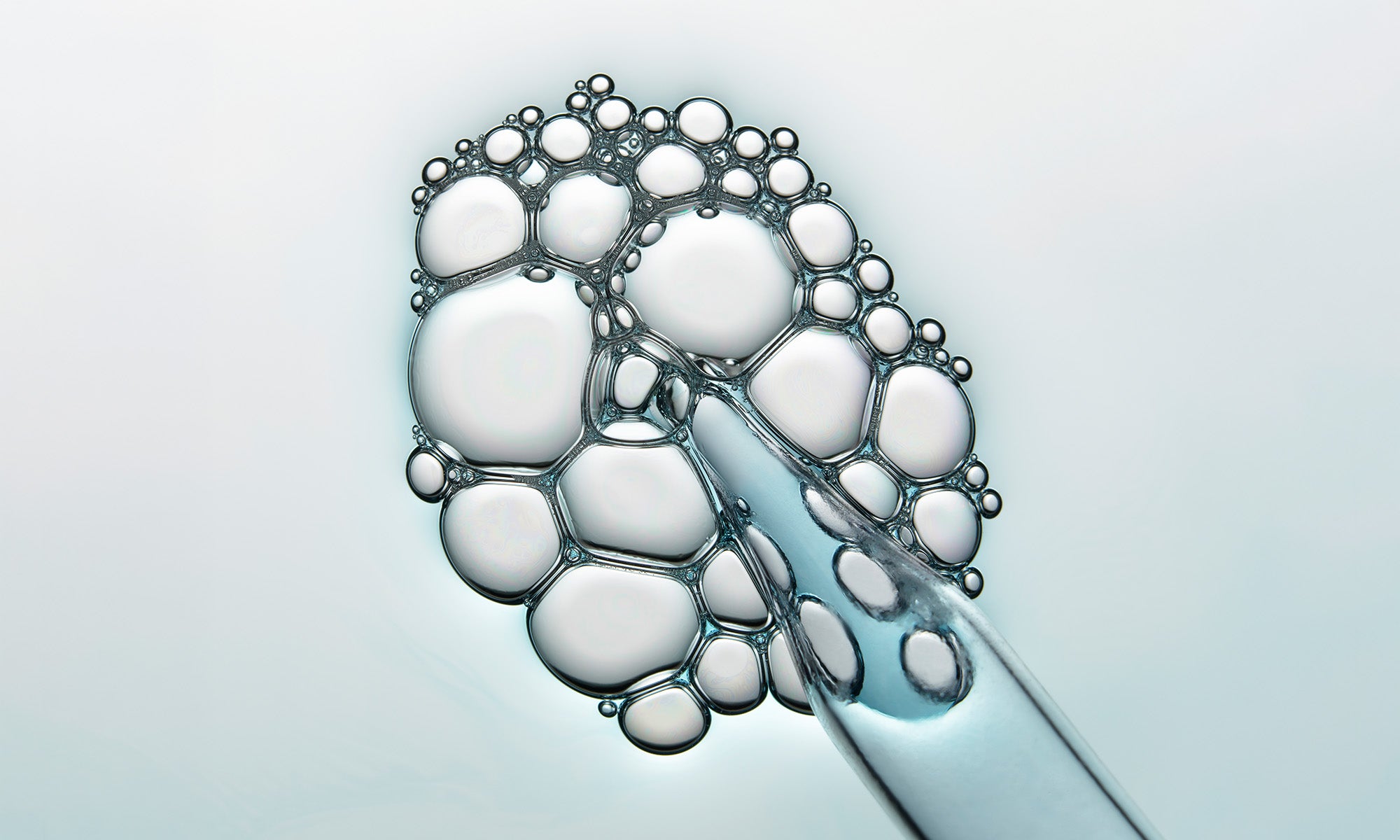 Pipette mit Bubbles vorne an der Spitze