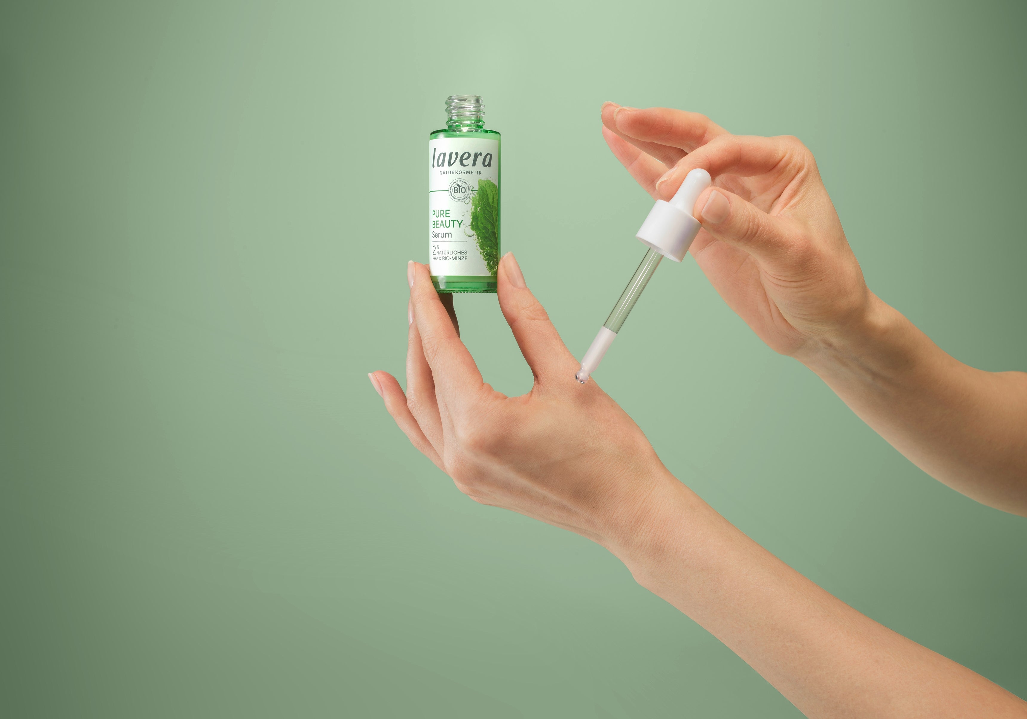 Serum Pure Beauty w użyciu