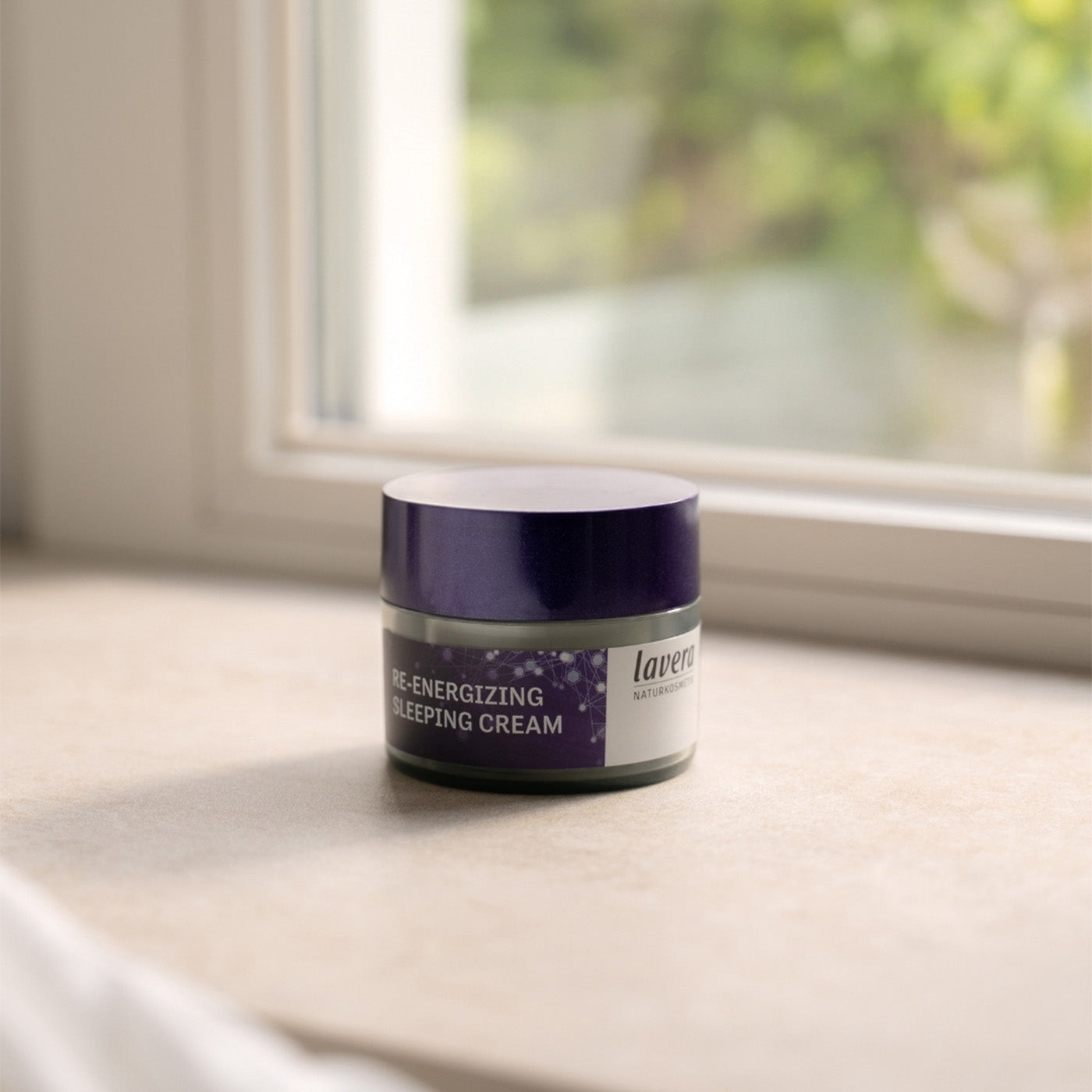 Krem na noc Re-Energizing Sleeping