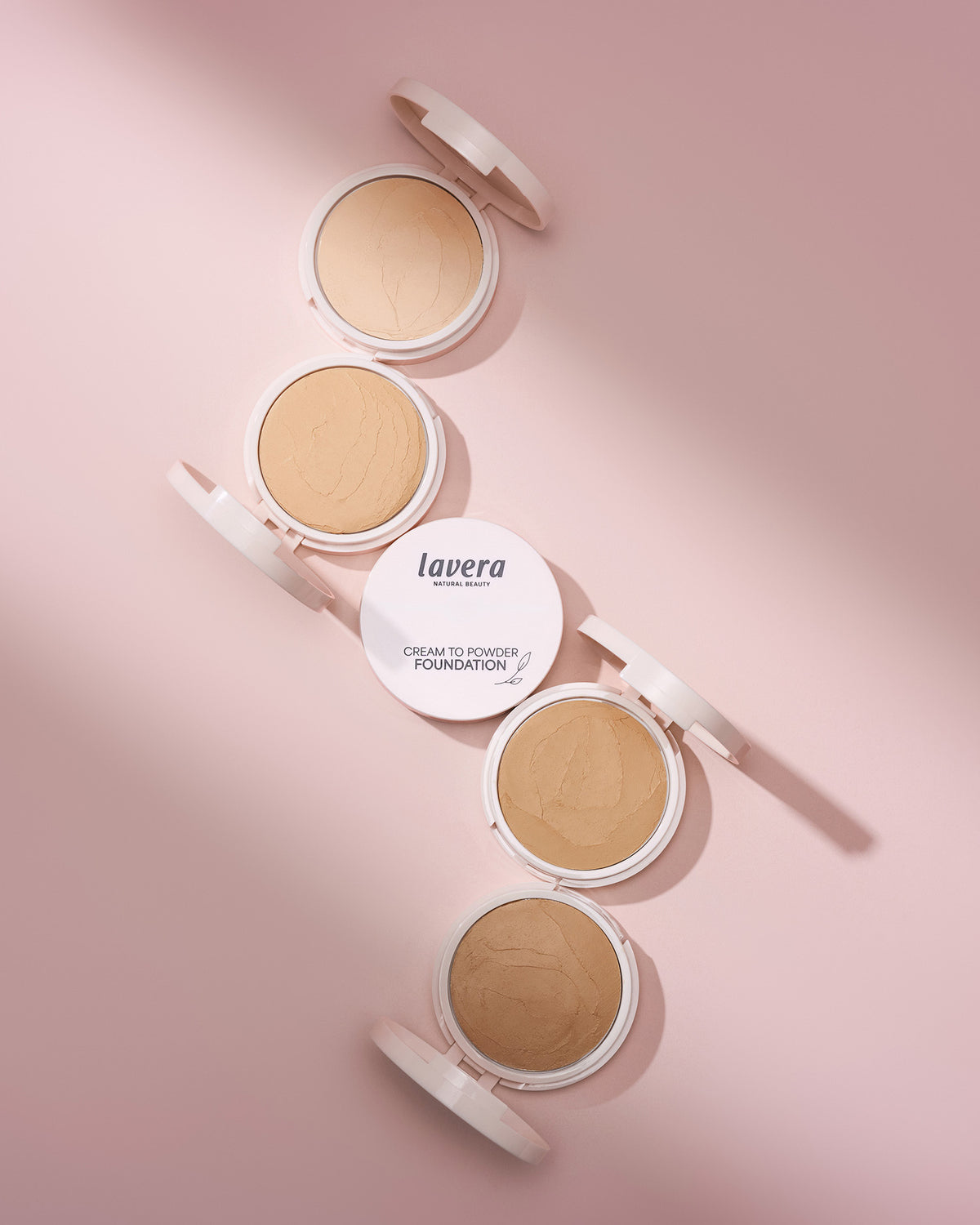 lavera Cream to Powder Foundation -Light 01-
